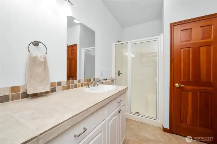 Suite #2 bathroom - upper level