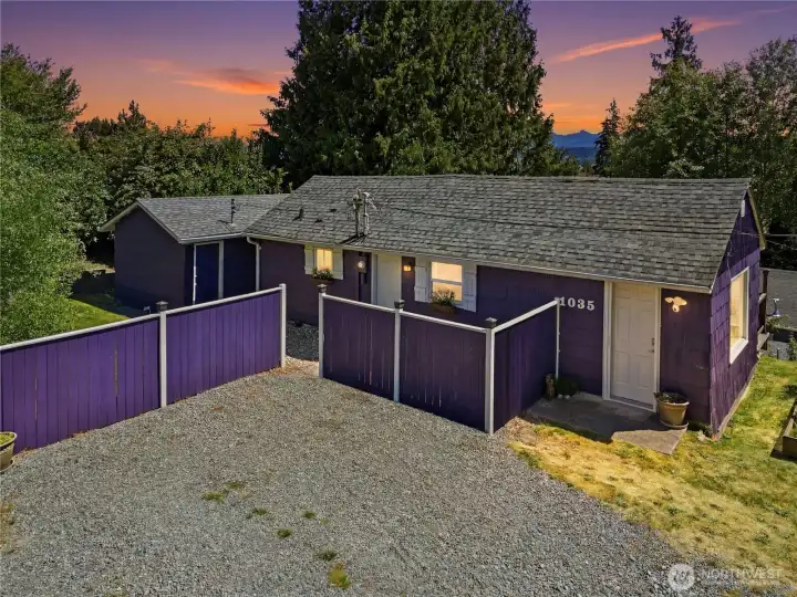 Recently painted exterior and home offers ample parking! Recently painted exterior and home offers ample parking!