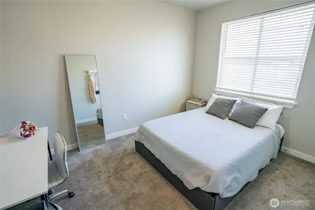 Guest bed 2