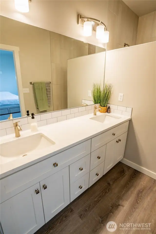 Primary bath