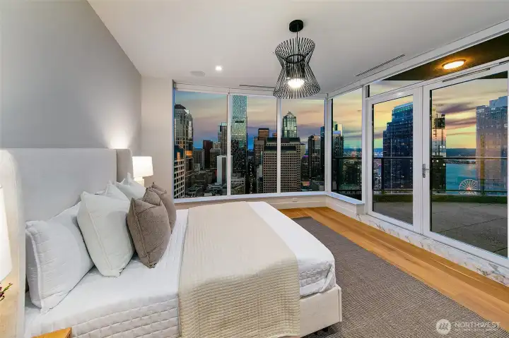 junior suite with sw views,floor to ceiling windows, access to private balcony