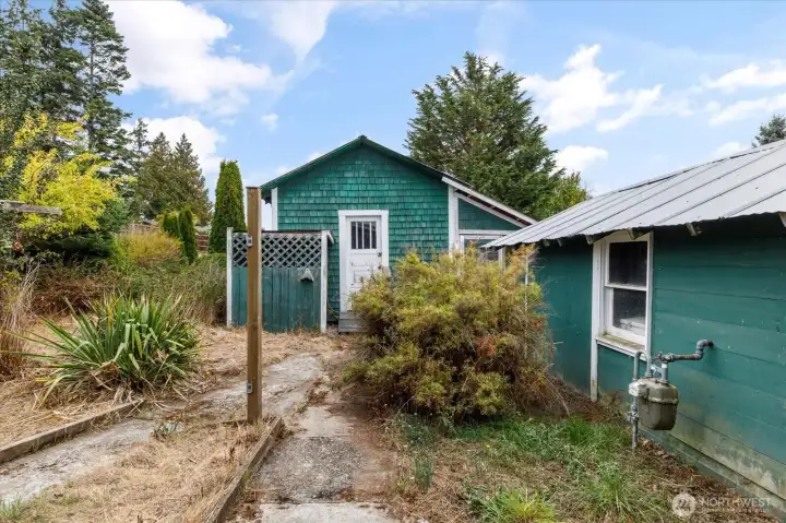 Many sheds and farm buildings on this property ready for your imagination!