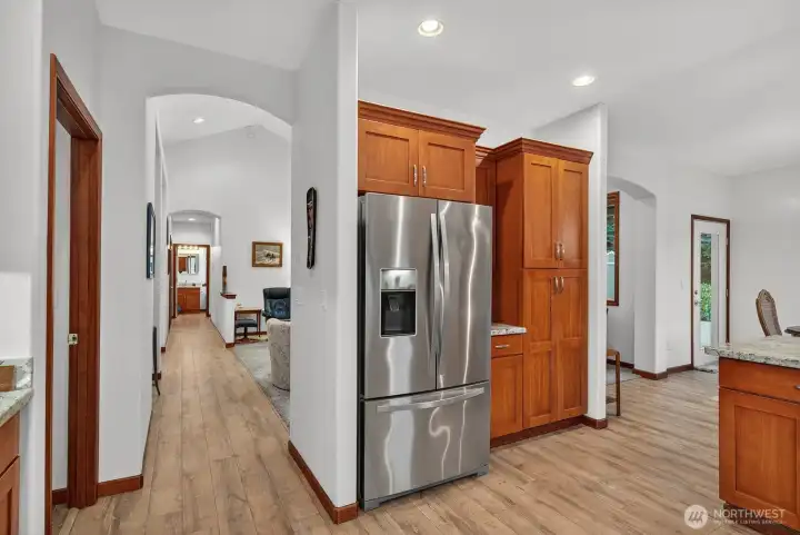 Stainless steel kitchen appliances stay with the home