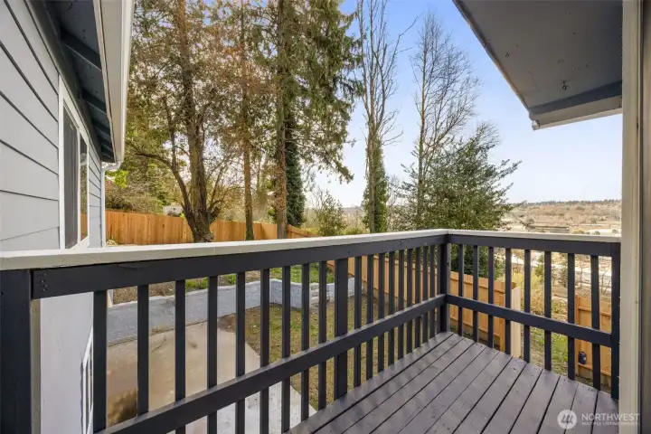 Deck with view facing Tukwila.