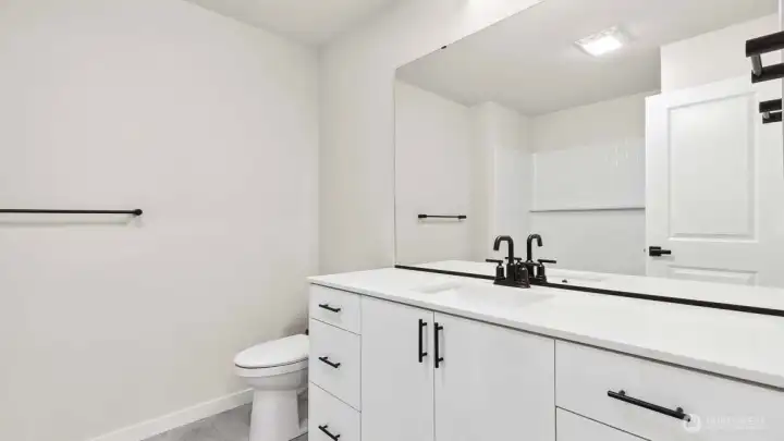 Photos are for representation only.  Features, colors and selections may differ from photograph. See site agent for details.