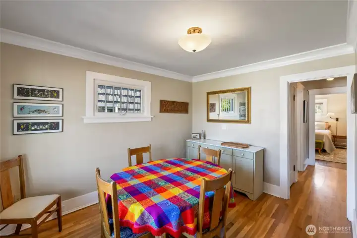 Plenty of room to host a dinner party.