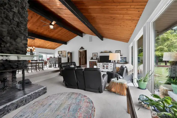 Spacious great room with dramatic vaulted ceiling