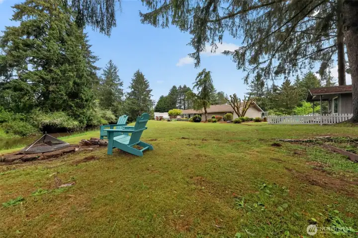 Parklike grounds make for total relaxation