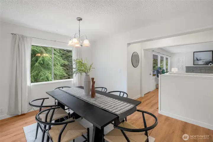 Main level dining room