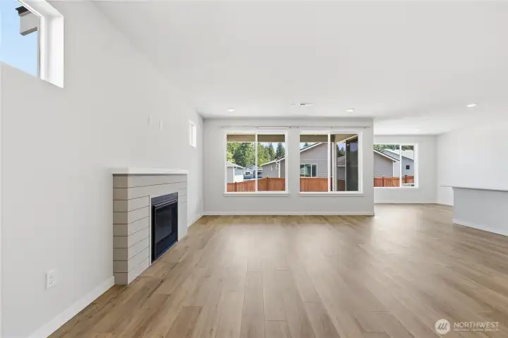 The light, airy, and bright great room with gas fireplace! The light, airy, and bright great room with gas fireplace!