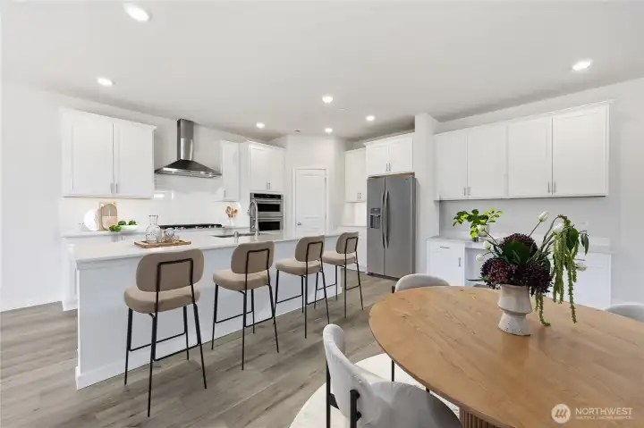 Virtually staged photo gives you an idea of interior design. The refrigerator is virtual and not included. Virtually staged photo gives you an idea of interior design. The refrigerator is virtual and not included.