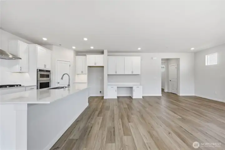 The built in desk and cabinet space is a great place to do homework or create a great recipe! The built in desk and cabinet space is a great place to do homework or create a great recipe!