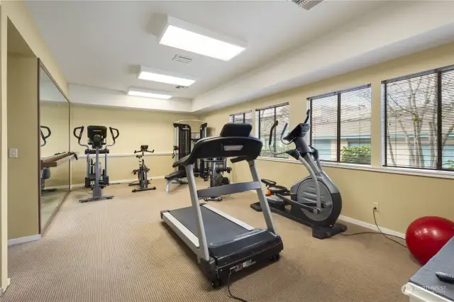 Health conscious owners enjoy a daily workout in this fitness room with adjoining men/women saunas, outdoor hot tub & pool. Hot tub is heated year round and pool from May to September.