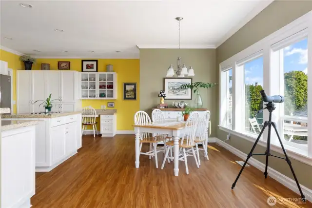 Big beautiful built in pantry cabinets.