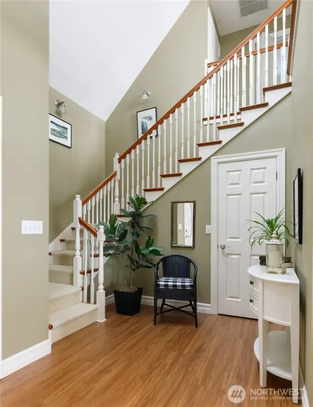 Beautifully styled staircase.  Not shown to the left is the front door so this is your 2 story entry way.  Stunning!!
