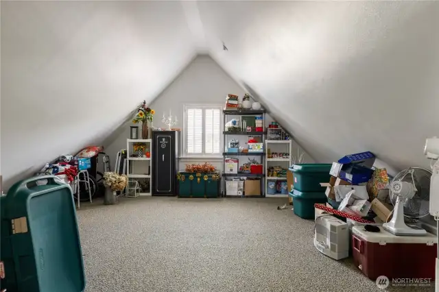 This is a full size play room.  Currently being used for storage but would be a fantastic game or TV room