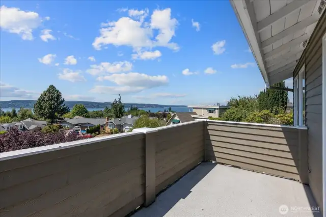 deck off primary