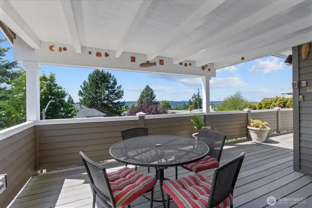 main level deck, partially covered