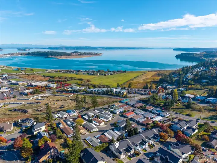 Walk or bike to Windjammer Park for waterfront paths, picnic areas, and panoramic bay views.
