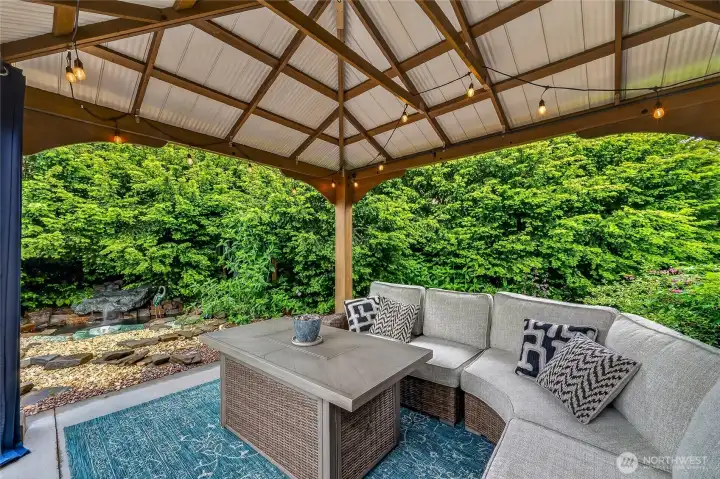 Outdoor gazebo Outdoor gazebo