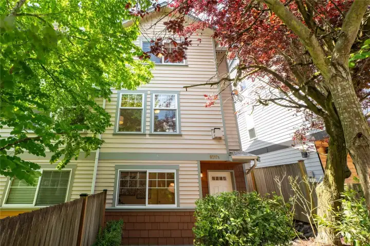 This well-maintained townhome is ready for its next owner!