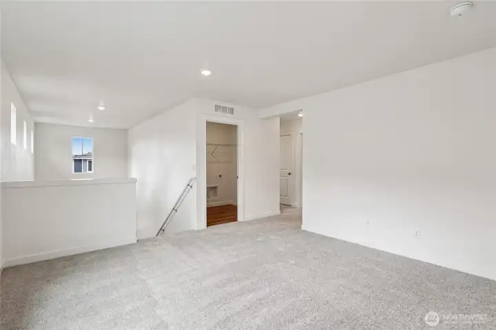 Presale: Image of loft: actual home may vary Presale: Image of loft: actual home may vary