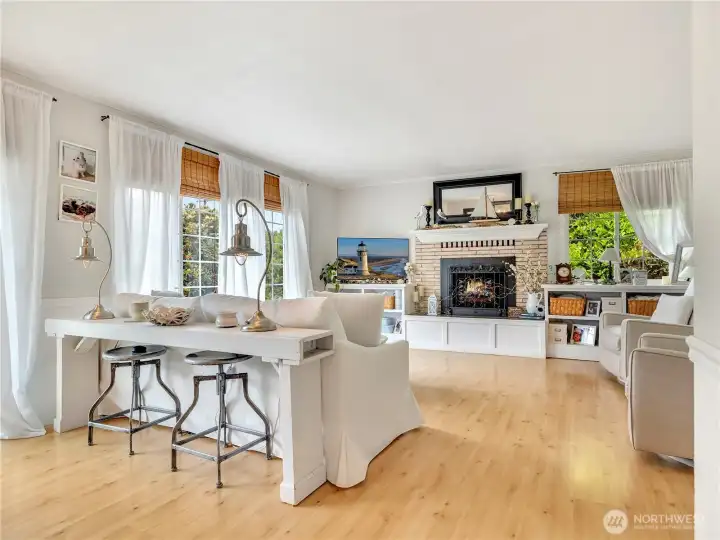 Dining & Living Room
