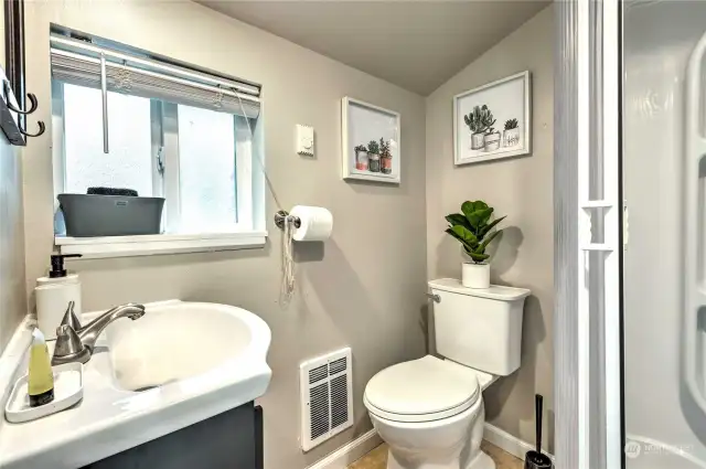 Unit A: Bathroom 2