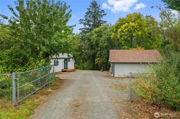 You will love the privacy — this one is island living at its best!