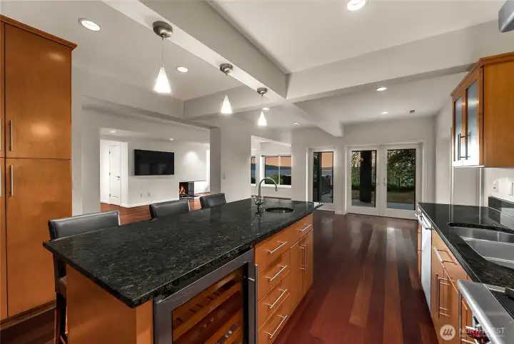 Lower level second full kitchen. Per MIL setup