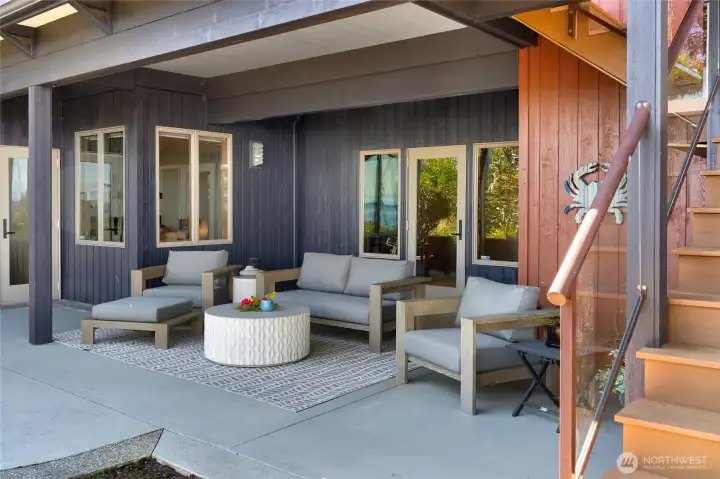 Covered patio seating with modern outdoor lounge