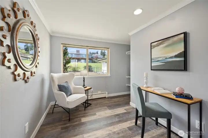 3rd upstairs bedroom, great for a in home office.