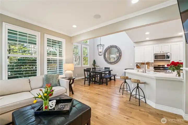 Gorgeous hardwood floors throughout the open kitchen/dining & family room Gorgeous hardwood floors throughout the open kitchen/dining & family room