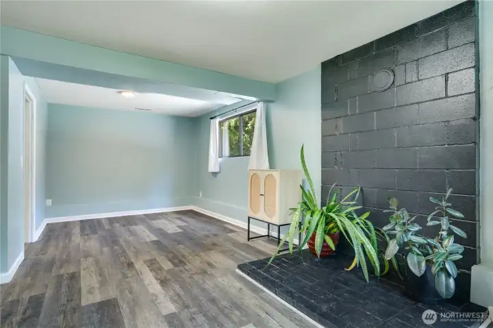 Need room for a game room, home office, media room, or something entirely your own? This lower-level space offers plenty of possibilities.