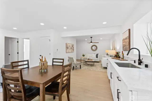 Dining area/ kitchenette