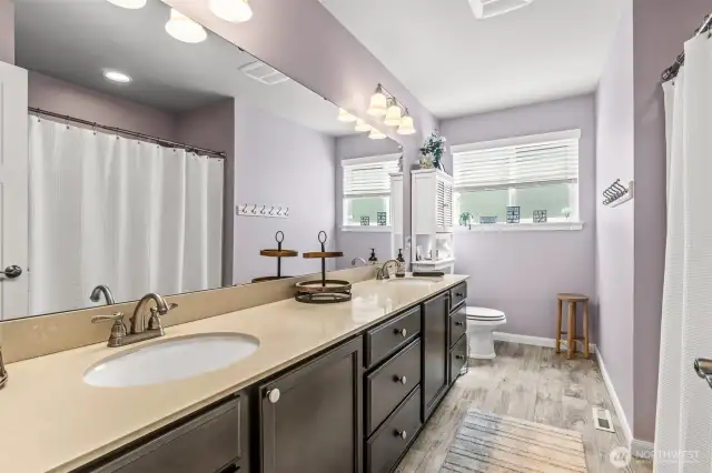 Additional Upstairs Bathroom