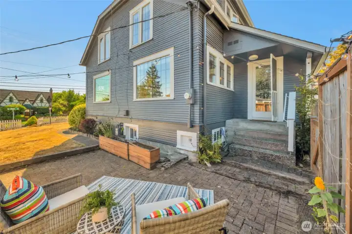 BBQ or Fire pit outside during the warm Seattle summer