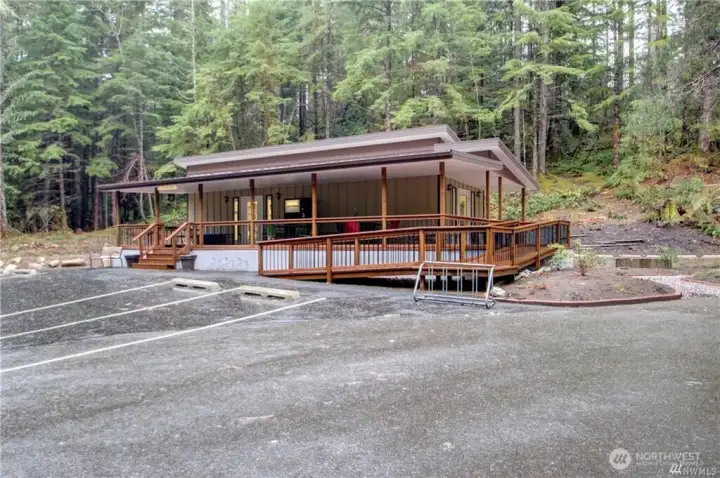Multiple amenity buildings