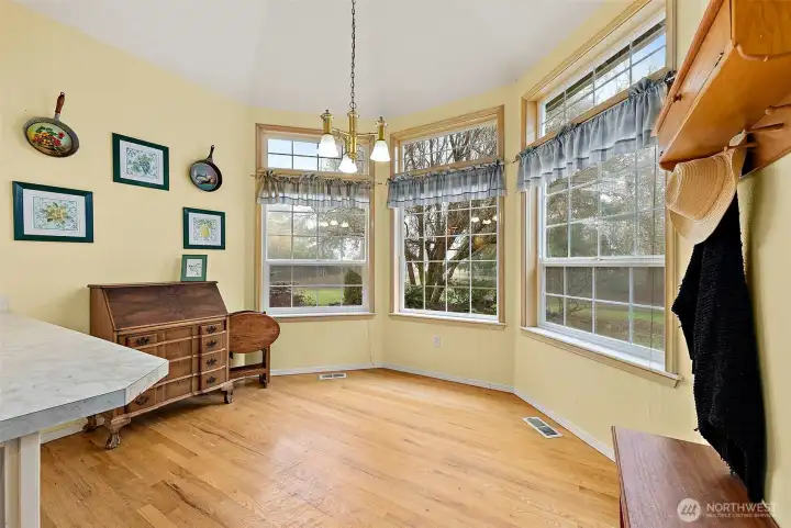 Breakfast Nook off of the Kitchen