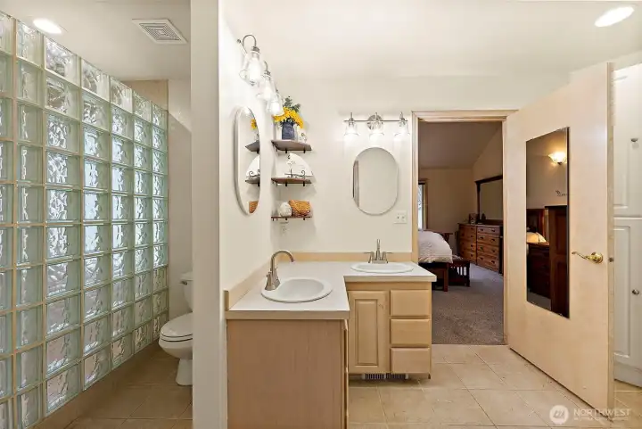 Primary Bedroom Bath