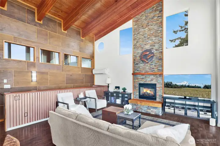 floor to ceiling fireplace