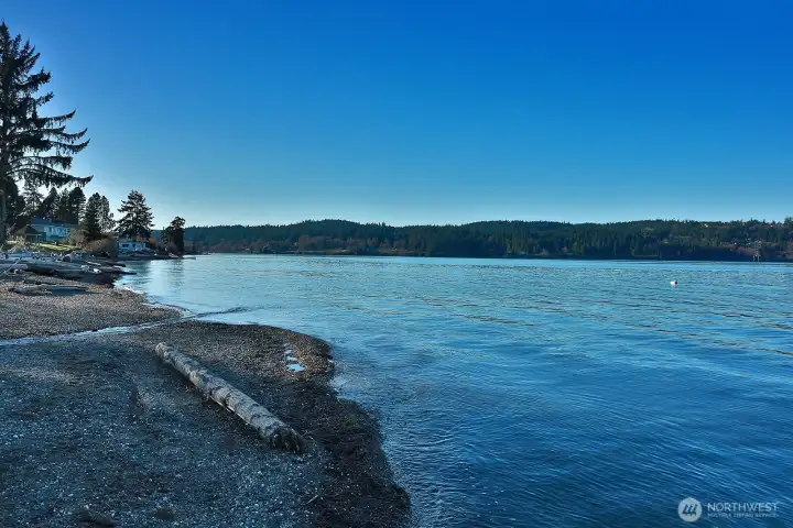 A daily reminder of why waterfront living is so special.