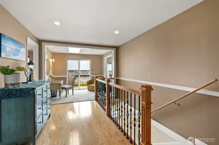 Upper Level Landing
