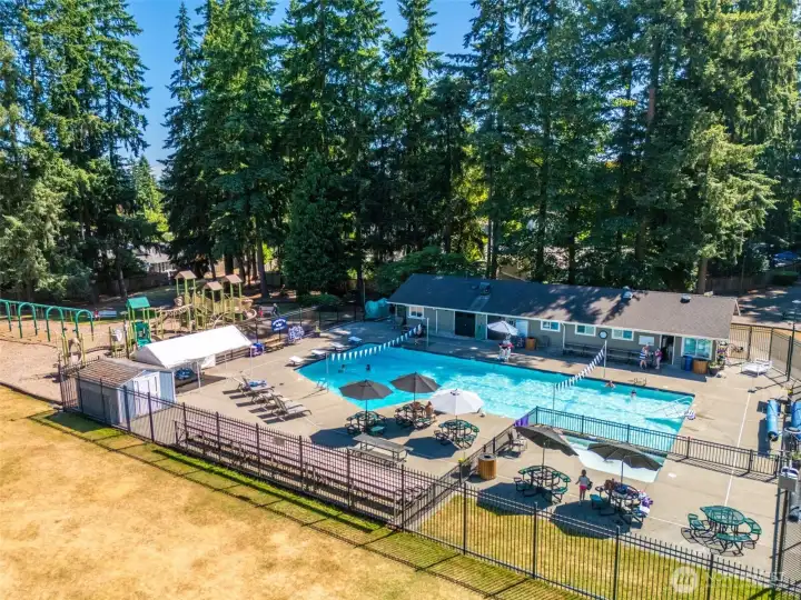 Kingsgate 3 Private Community Pool