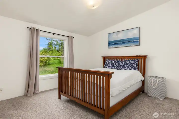 Third bedroom.