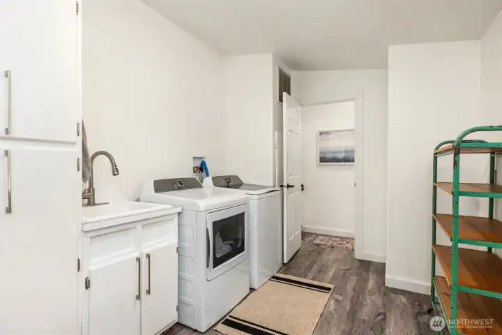 Large laundry and mud room.