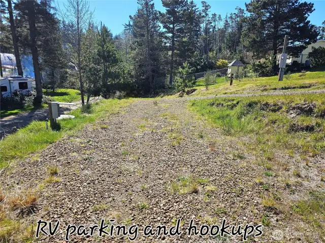 Rv parking with full hook ups