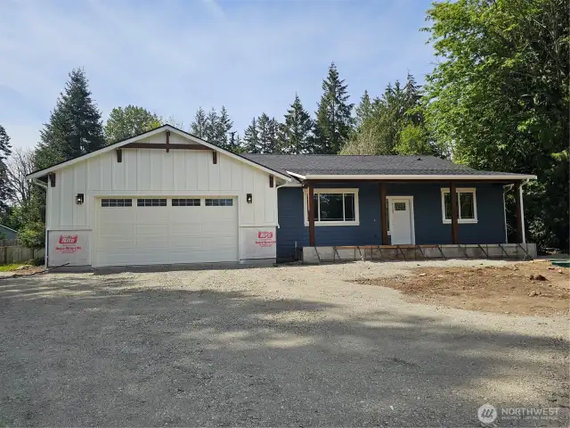 Actual Home Pictured. Est Completion June 2025.