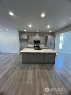 Balsam 2100 with Center Kitchen Example only