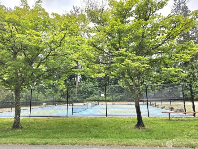 Tennis